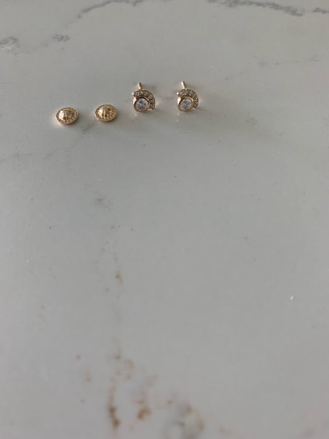 Cubic Zirconia Flower Earrings in 14K Gold