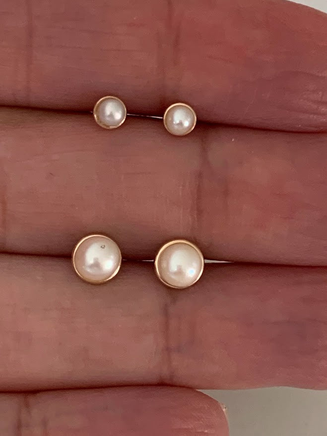 14K Gold 3MM 5MM Fresh Pearl | Stud Earrings | 14k Gold Earrings