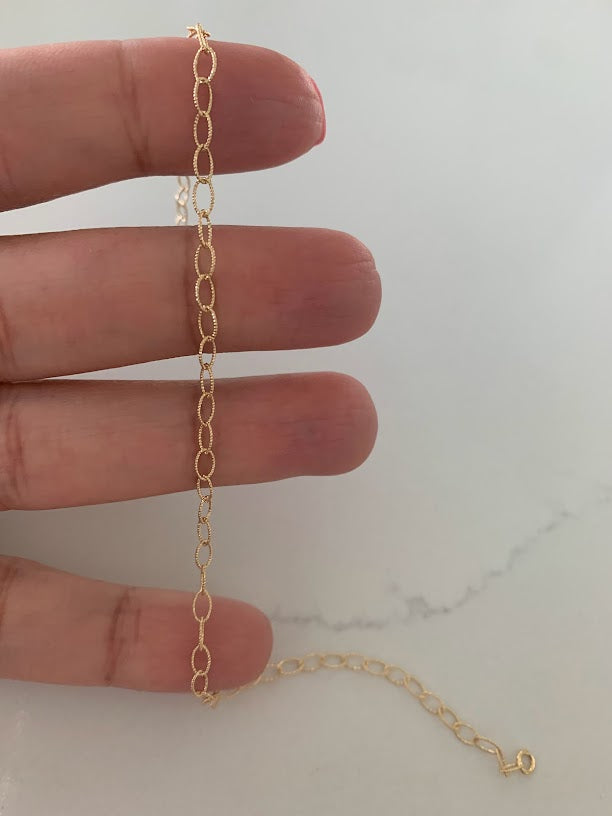 14K Gold Thin Elongated Cable Anklet, Diamond Cut Anklet, 3MM wide