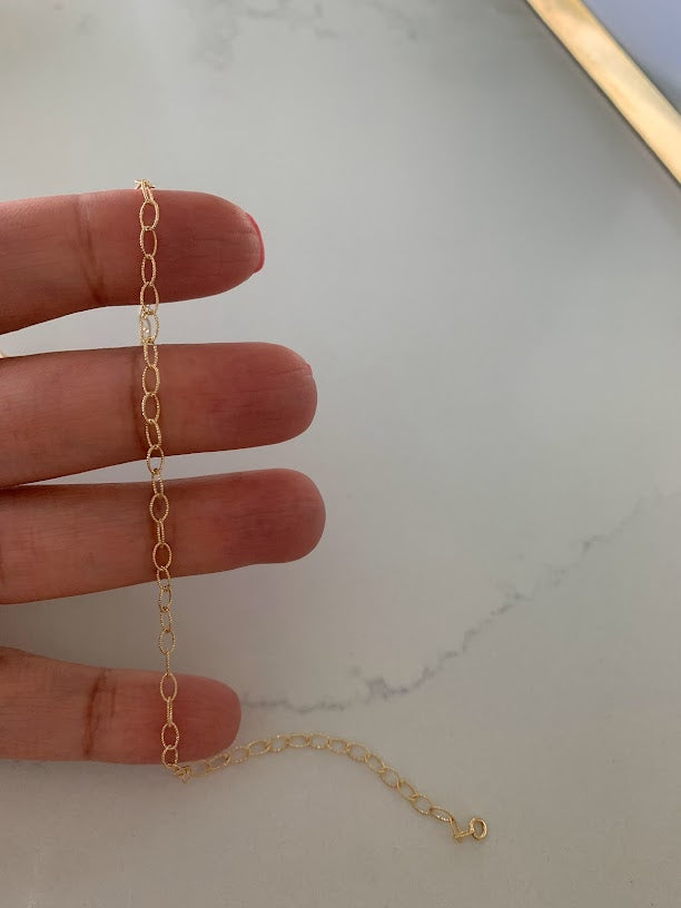 14K Gold Thin Elongated Cable Anklet, Diamond Cut Anklet, 3MM wide