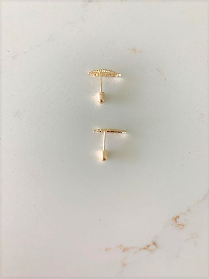 14K Gold Leaf Earrings, Dainty Leaf Earrings, Leaf Earrings, Leaf Stud Earrings, Women Earrings, Solid Gold Leaf Studs, Yellow Gold Earrings