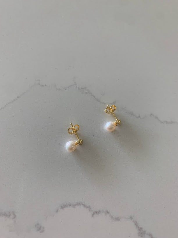 Pearl CZ Stud Earrings - Pearl Earrings, Bridesmaid Gold and Silver Gold, Real Pearl Earrings, Wedding Earrings, Gift for Woman