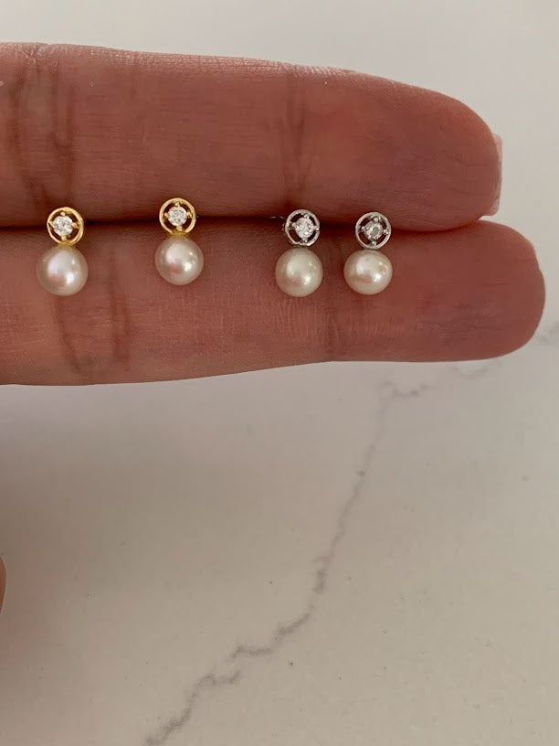 Pearl CZ Stud Earrings - Pearl Earrings, Bridesmaid Gold and Silver Gold, Real Pearl Earrings, Wedding Earrings, Gift for Woman