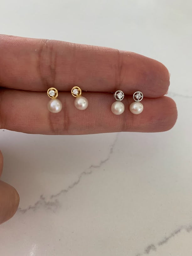 Pearl CZ Stud Earrings - Pearl Earrings, Bridesmaid Gold and Silver Gold, Real Pearl Earrings, Wedding Earrings, Gift for Woman