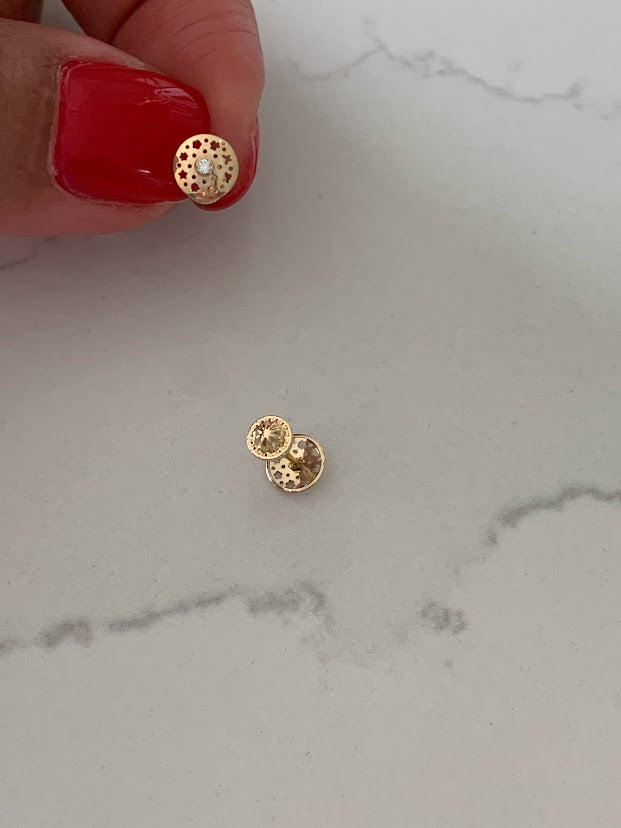 6MM Round Carved Designs Disc, Screw Back Studs, 14K Gold Dainty, Circle with CZ Stud Earrings, Circle Studs, Round Heart, Star Flower Disc