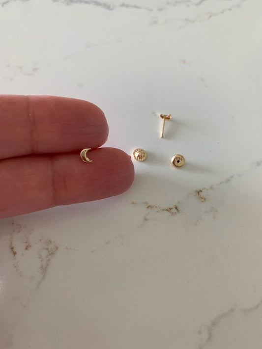 14K Gold Tiny Moon Studs Earrings, Moon Earrings, Gold Studs, Celestial Earrings, 14K Gold Earrings
