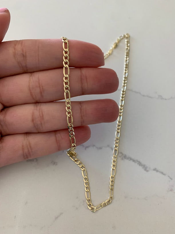 Gold Figaro Chain Necklace – RoseGold & Black Pty Ltd