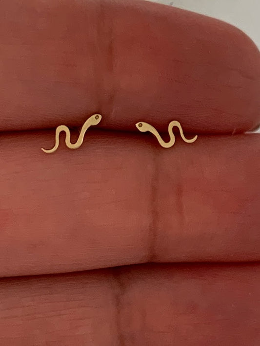 14K Gold Snake Earrings, Dainty Sneak Earrings, Tiny Sneak Earrings, Snake Stud Earrings, Women Earrings, Solid Gold Earrings