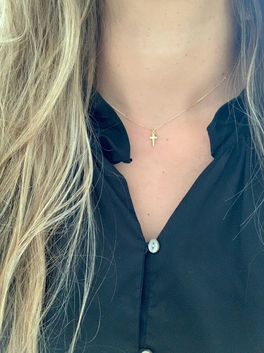 Dainty Cross in Sterling Silver