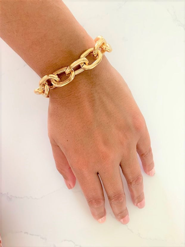 Large Gold Chunky Cable Chain Bracelet | Nanda Jewelry