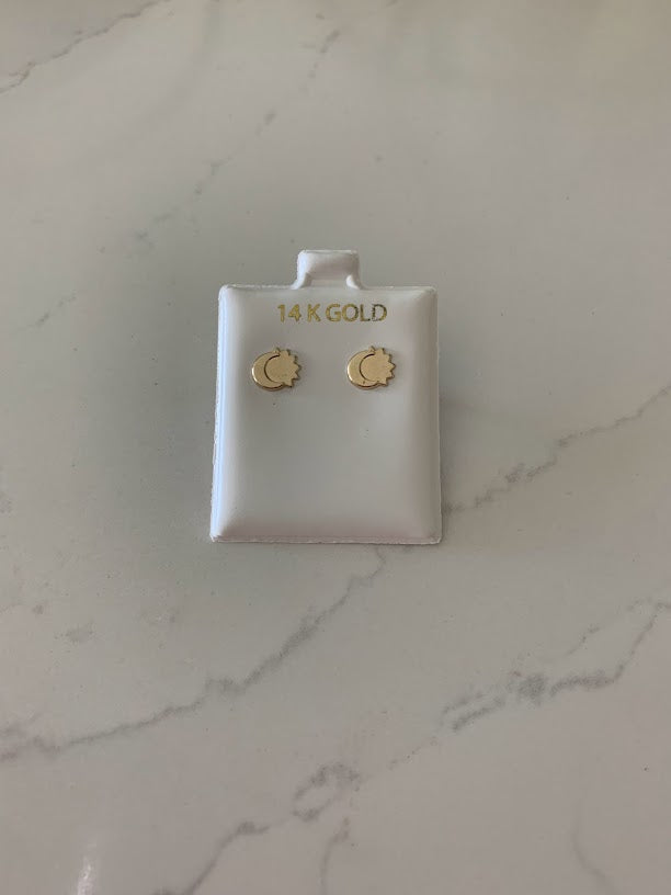 14K Gold Eclipse Stud Earrings, Sun & Moon Earrings, Sun Star Gold Studs, Celestial Earrings, 14K Gold Earrings, Dainty Eclipse Studs