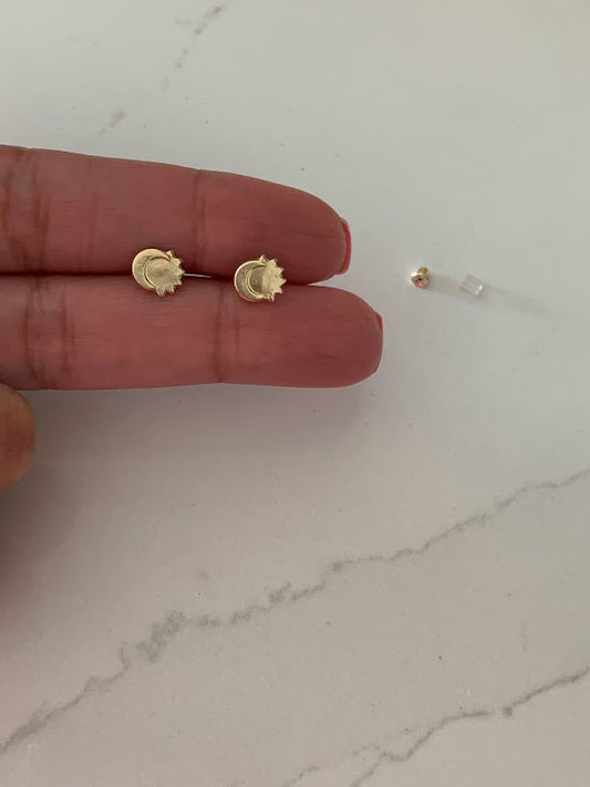 14K Gold Eclipse Stud Earrings, Sun & Moon Earrings, Sun Star Gold Studs, Celestial Earrings, 14K Gold Earrings, Dainty Eclipse Studs