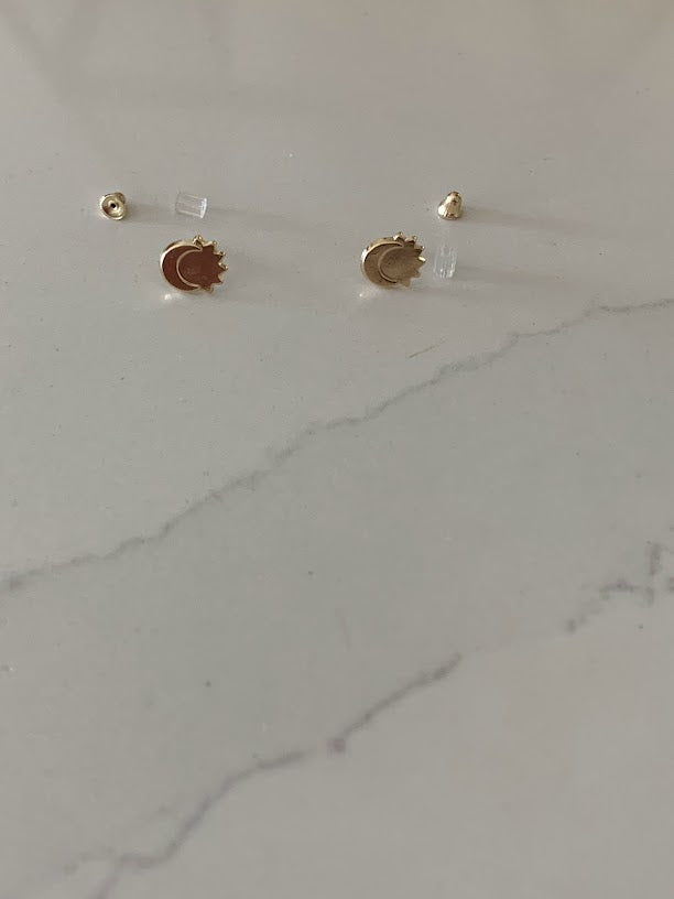 14K Gold Eclipse Stud Earrings, Sun & Moon Earrings, Sun Star Gold Studs, Celestial Earrings, 14K Gold Earrings, Dainty Eclipse Studs