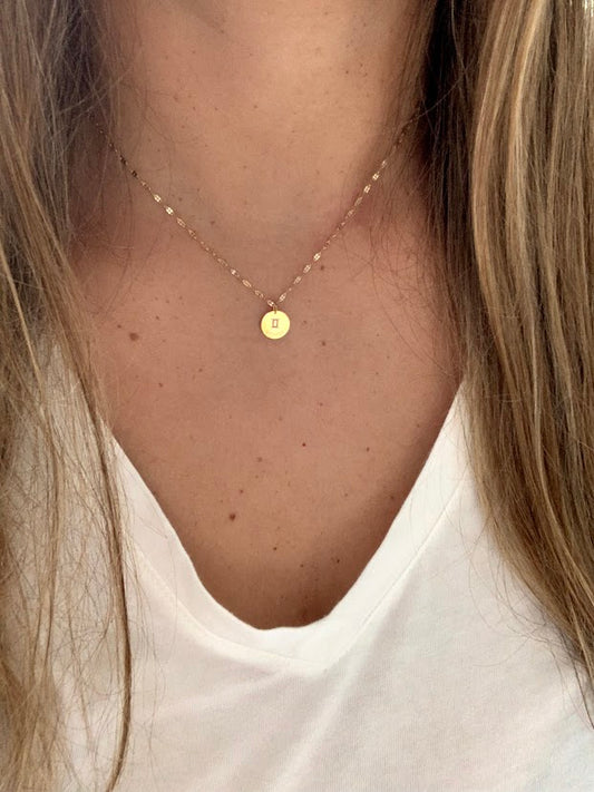 14K Yellow Gold Mirror Chain with Horoscope Disc