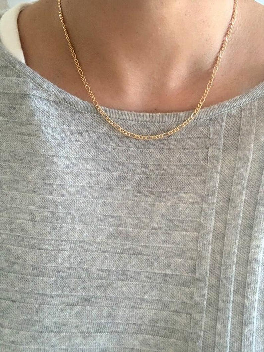 Curved Sequin Figaro Chain in Gold-Filled