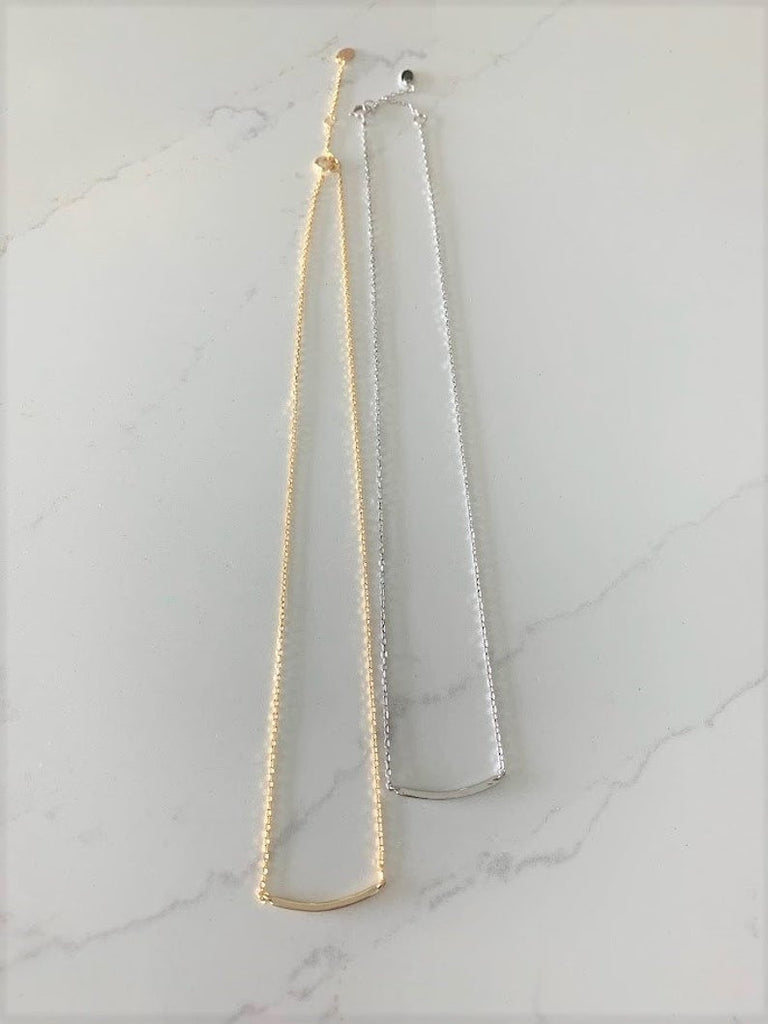 Dainty Curved Bar Necklace