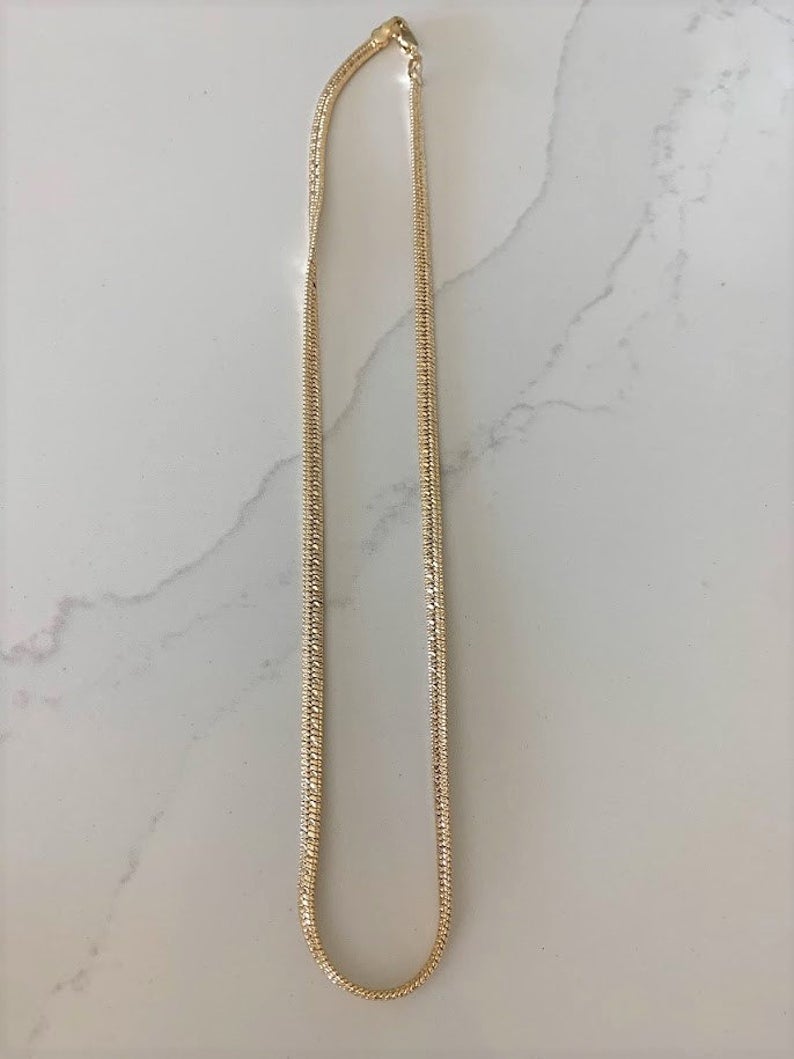 Corrugated Omega Necklace in Gold-Filled