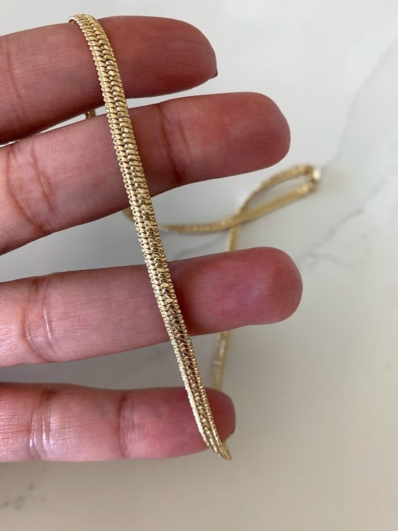 Corrugated Omega Necklace in Gold-Filled