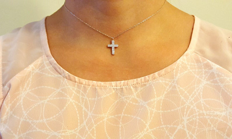 Large Bling Cross Necklace (Silver) – Lia's Looks