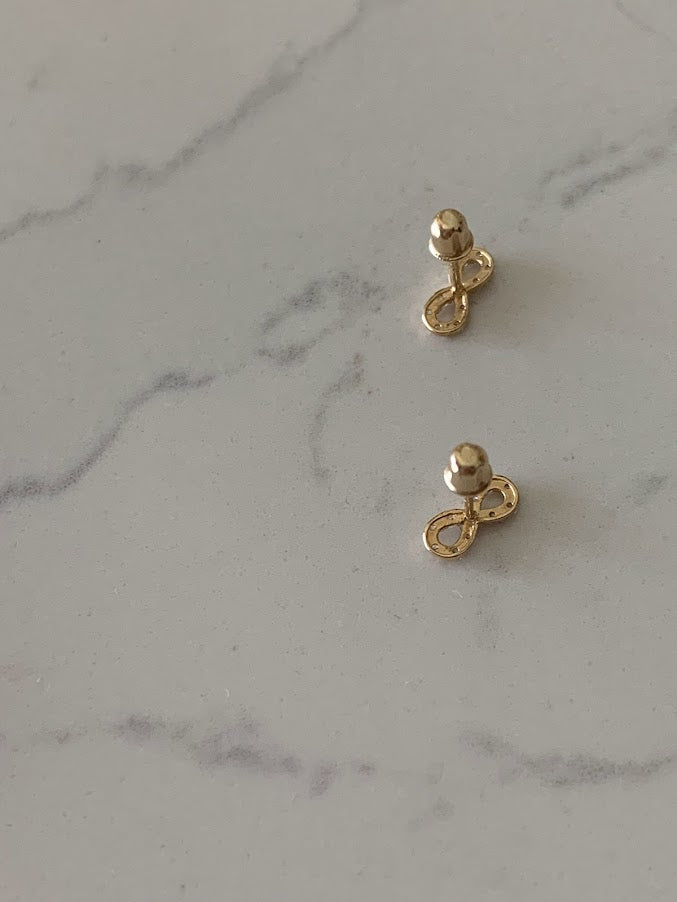Infinity Earrings in 14K Yellow Gold, Tiny Screw Back Earrings, Dainty Infinity Studs, 14K Gold Earrings, Figure 8 Earrings, Everyday Studs
