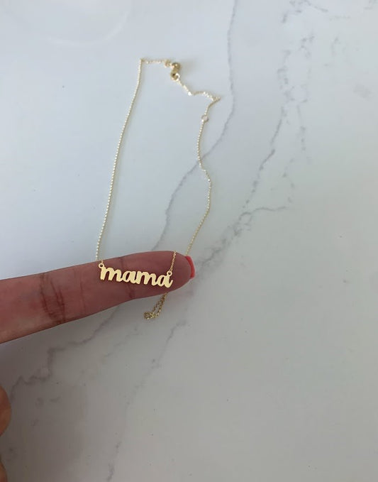 Personalized Mom necklace in 14K Gold | Handcrafted Necklace for mom | Mama Necklace